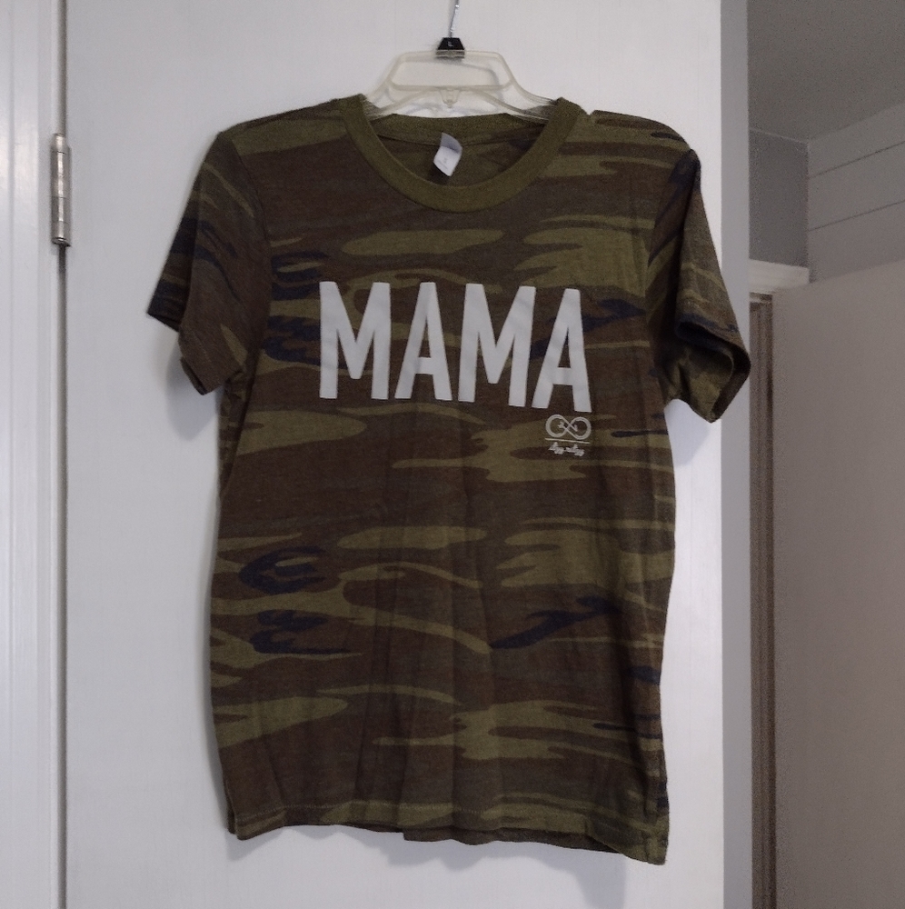 Chelsea DeBoer Itzy Ritzy shirt